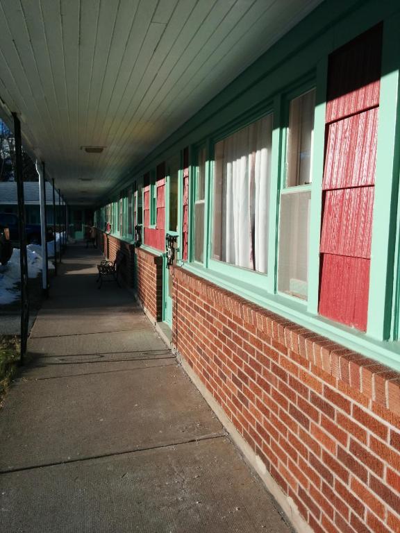 Esquire Motel Halifax Exterior photo