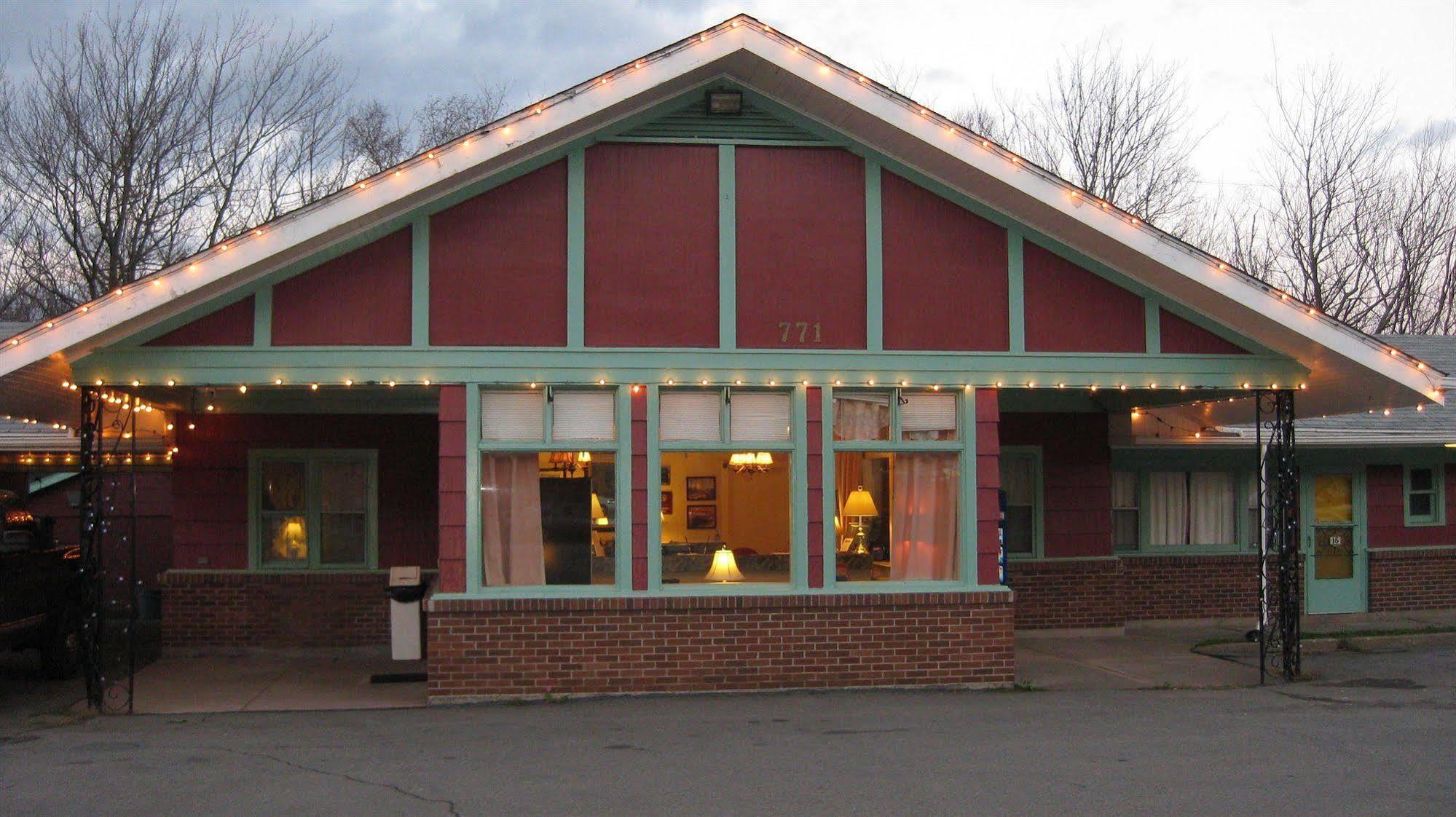 Esquire Motel Halifax Exterior photo